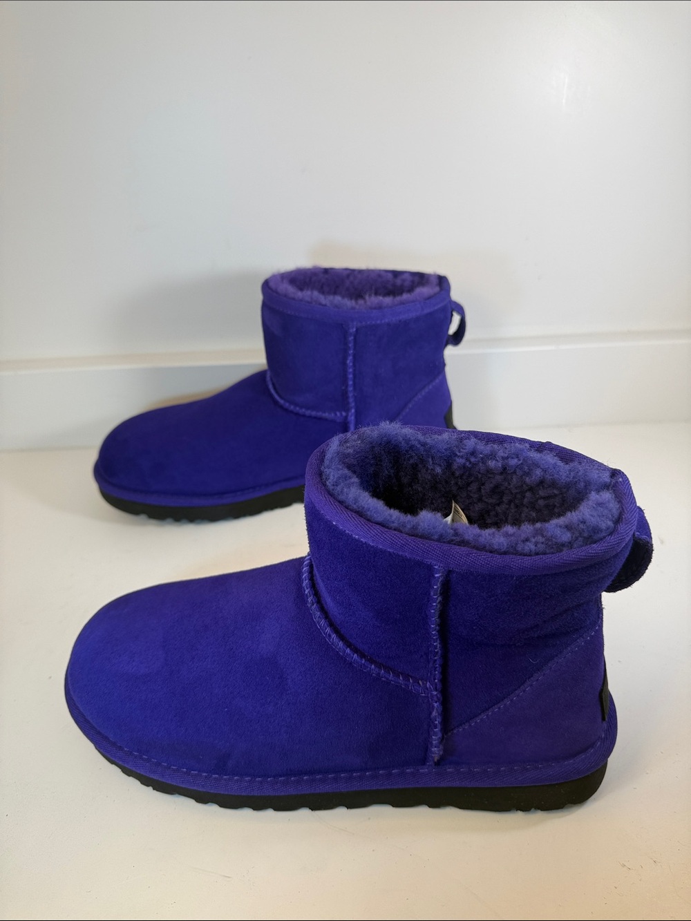 UGG Purple Classic Mini II Shearling Boots - Size 8 - Picture 3 of 8